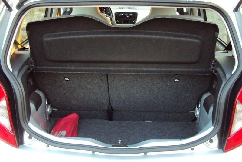 Seat Mii Mii 1.0 68 CV 5 porte by Mango Nero Assoluto Ecofuel