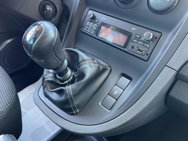 MERCEDES-BENZ Citan 1.5 111 CDI Kombi Trend