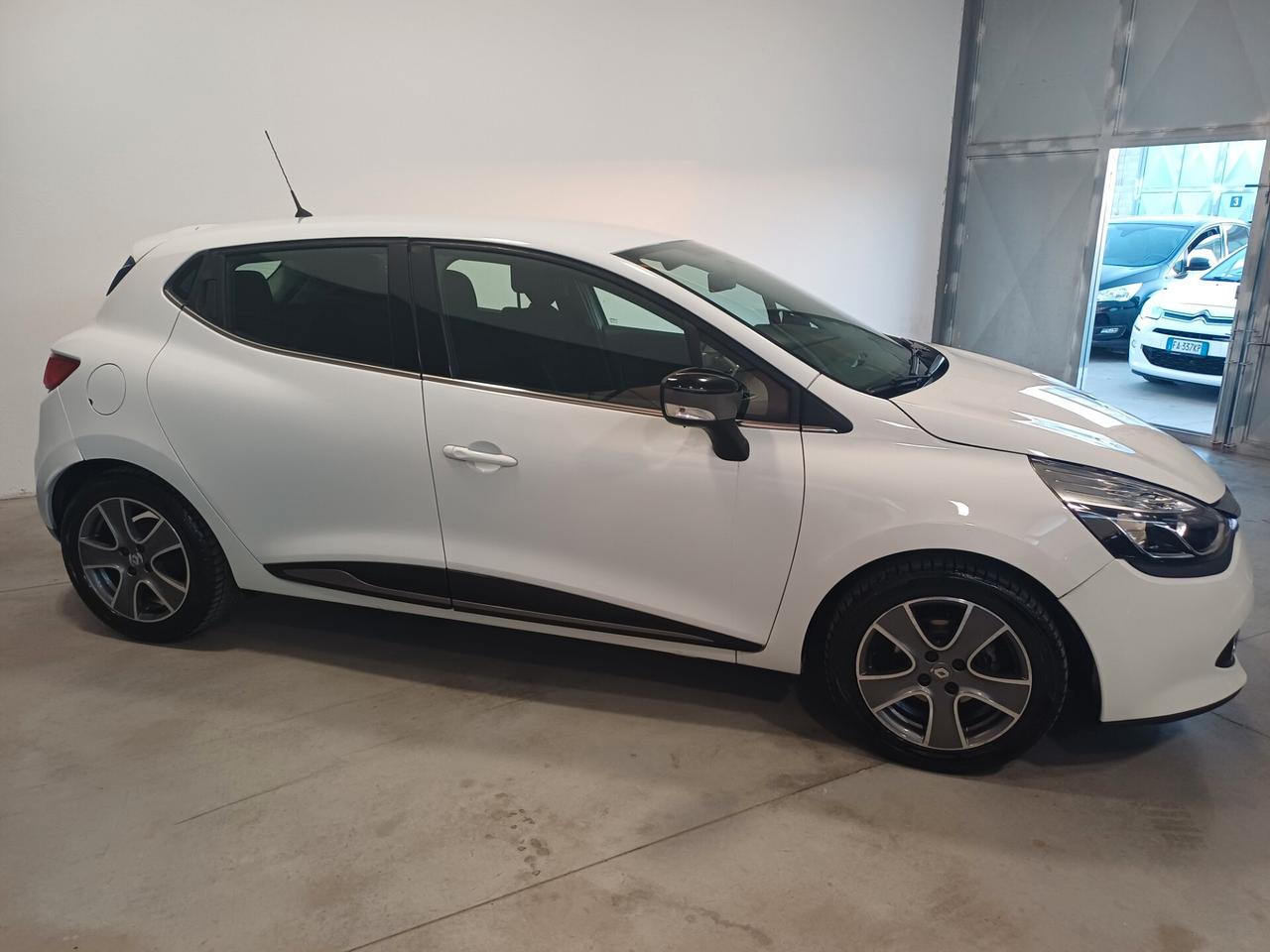 Renault Clio 1.5 dCi 8V 75CV 5 porte Costume National