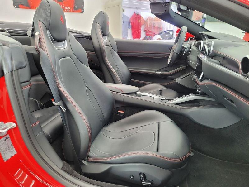 Ferrari Portofino - SOSP MAGNERIDE - PASSENGER DISPLAY