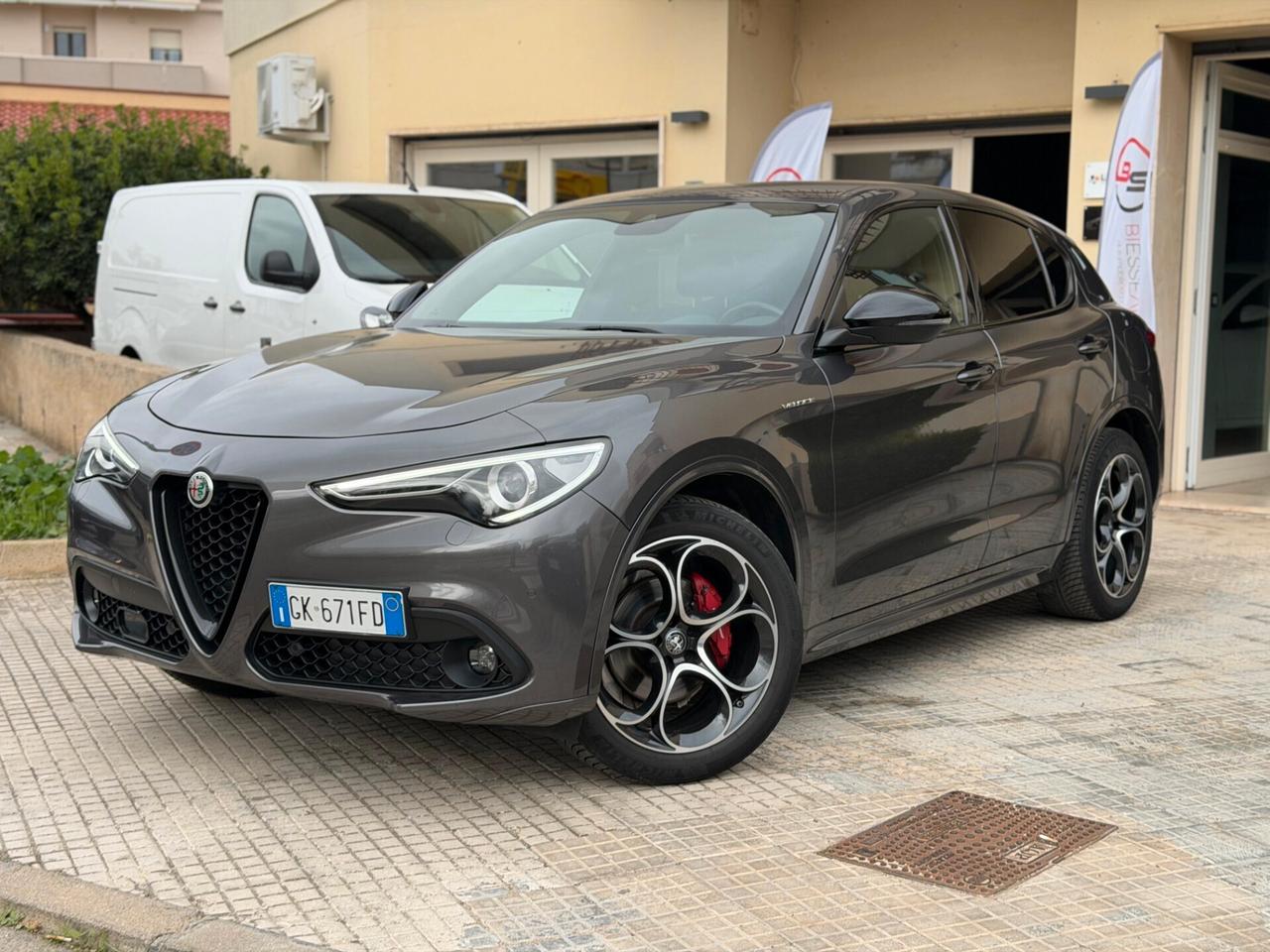 Alfa Romeo Stelvio 210 CV AT8 Q4 Veloce