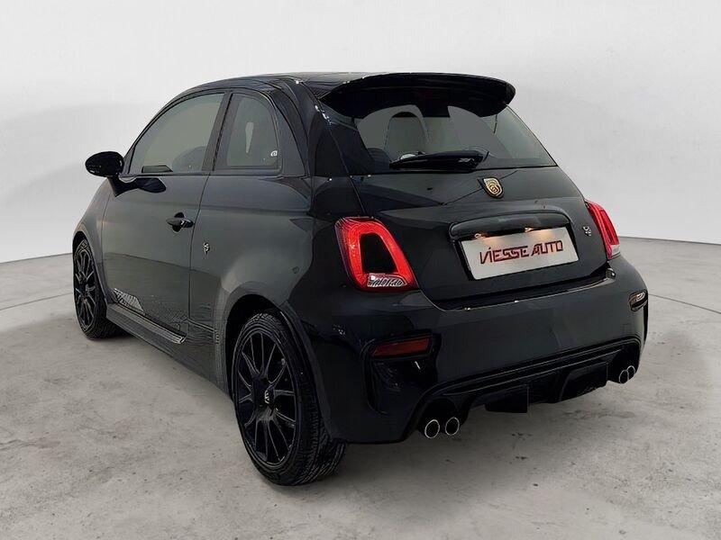 Abarth 595 1.4 Turbo T-Jet 165 CV Monster Energy Yamaha