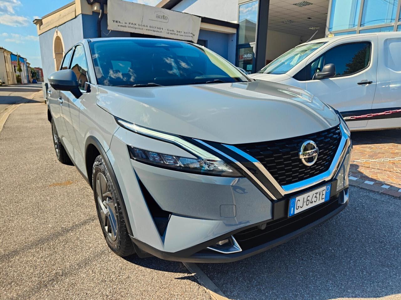 Nissan Qashqai MHEV 140 CV Business