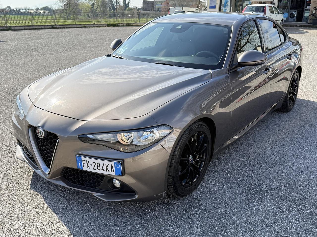 ALFA ROMEO GIULIA 150CV NAVI LED DNA