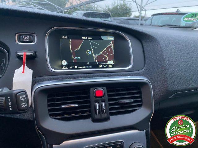 VOLVO V40 D2 'eco' Momentum