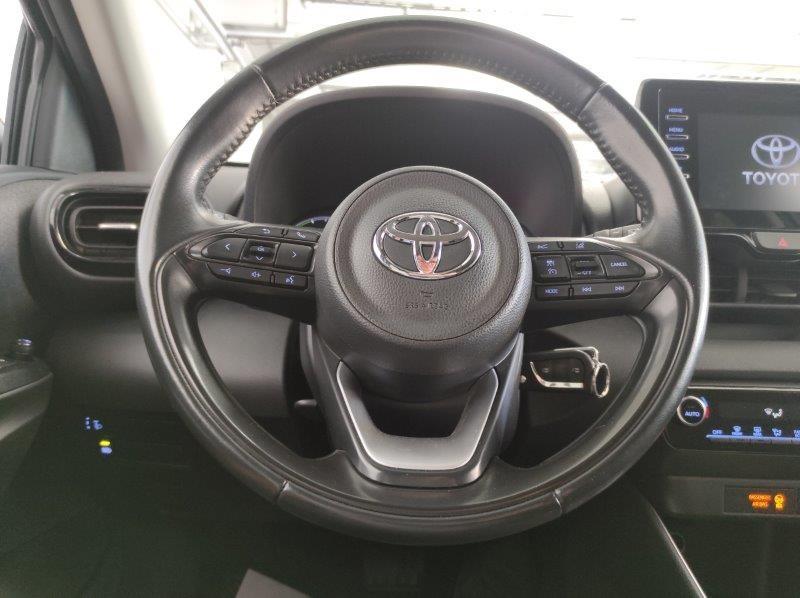 TOYOTA Yaris 4ª serie - Yaris 1.5 Hybrid 5 porte Active