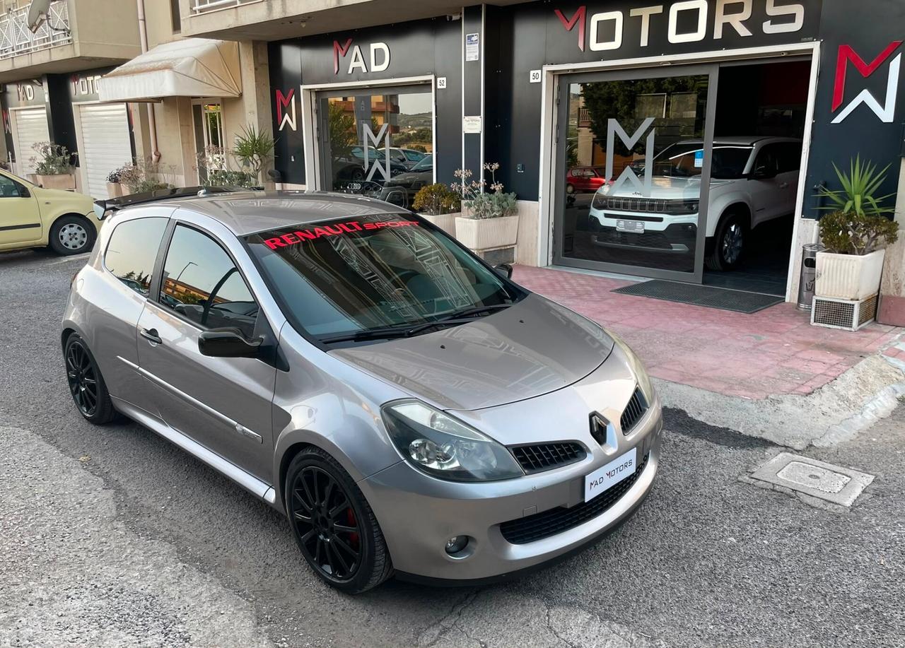 Renault Clio 2.0 16V 200CV RS
