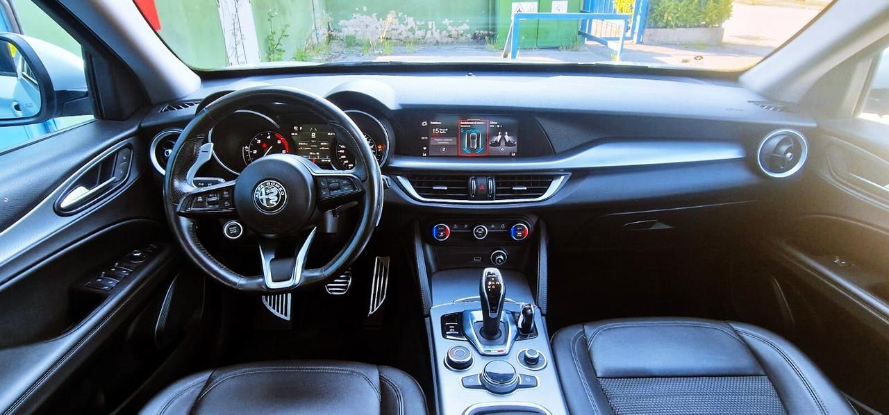 Alfa Romeo Stelvio 2.2 Turbodiesel 190 CV AT8 Q4 Executive