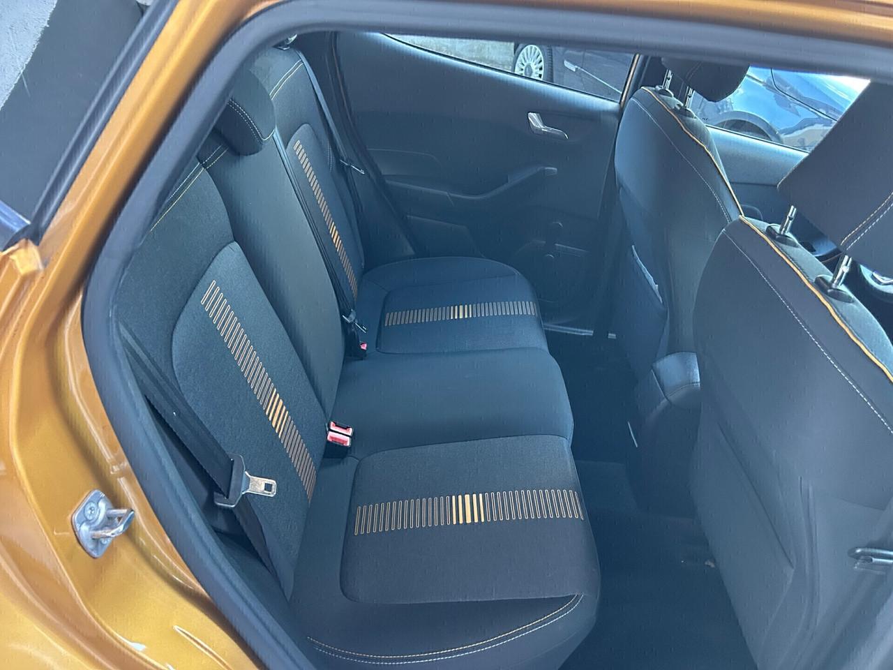 Ford Fiesta ACTIVE 1.0 Ecoboost NEOPATENTATI!!!