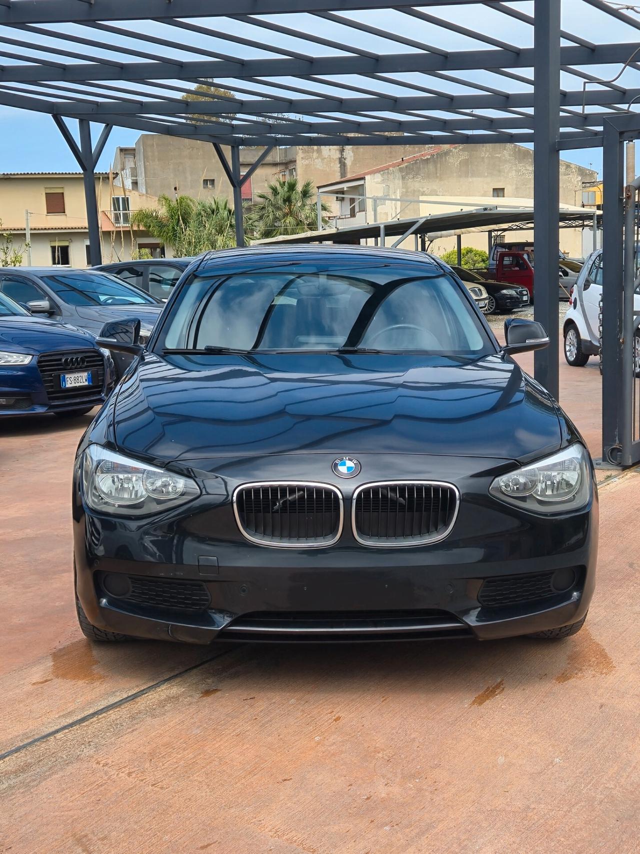 Bmw 118 118d 5p. Sport