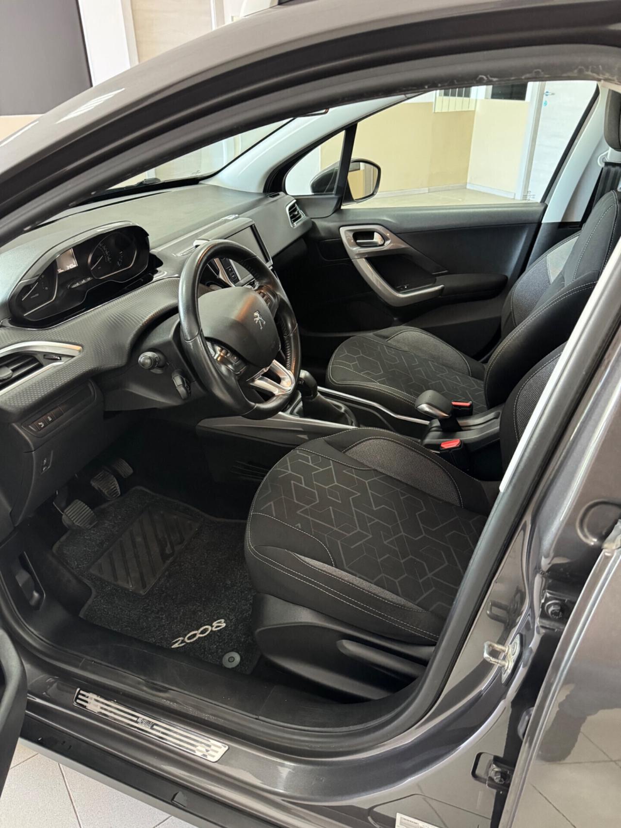 Peugeot 2008 BlueHDi 75 Active