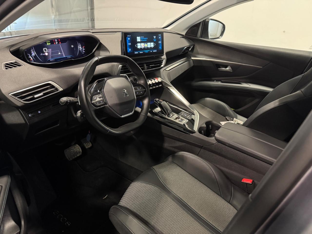 Peugeot 3008 BlueHDi 130 EAT8 Allure Pack