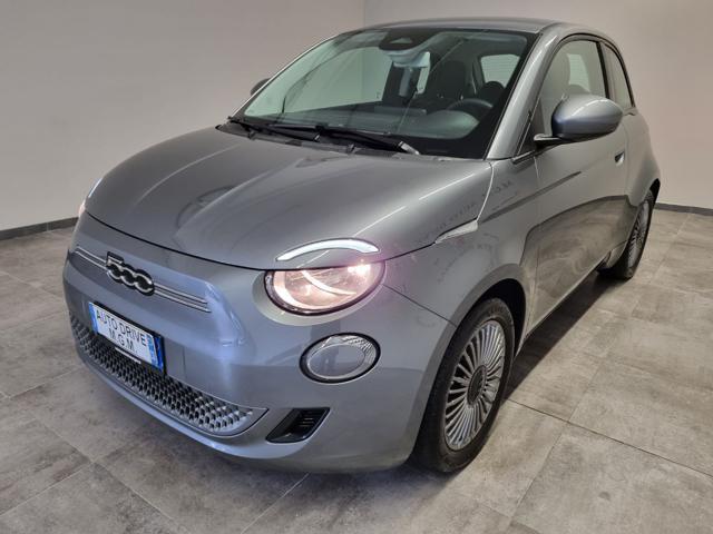 FIAT 500e 3+1 42 kWh La Prima