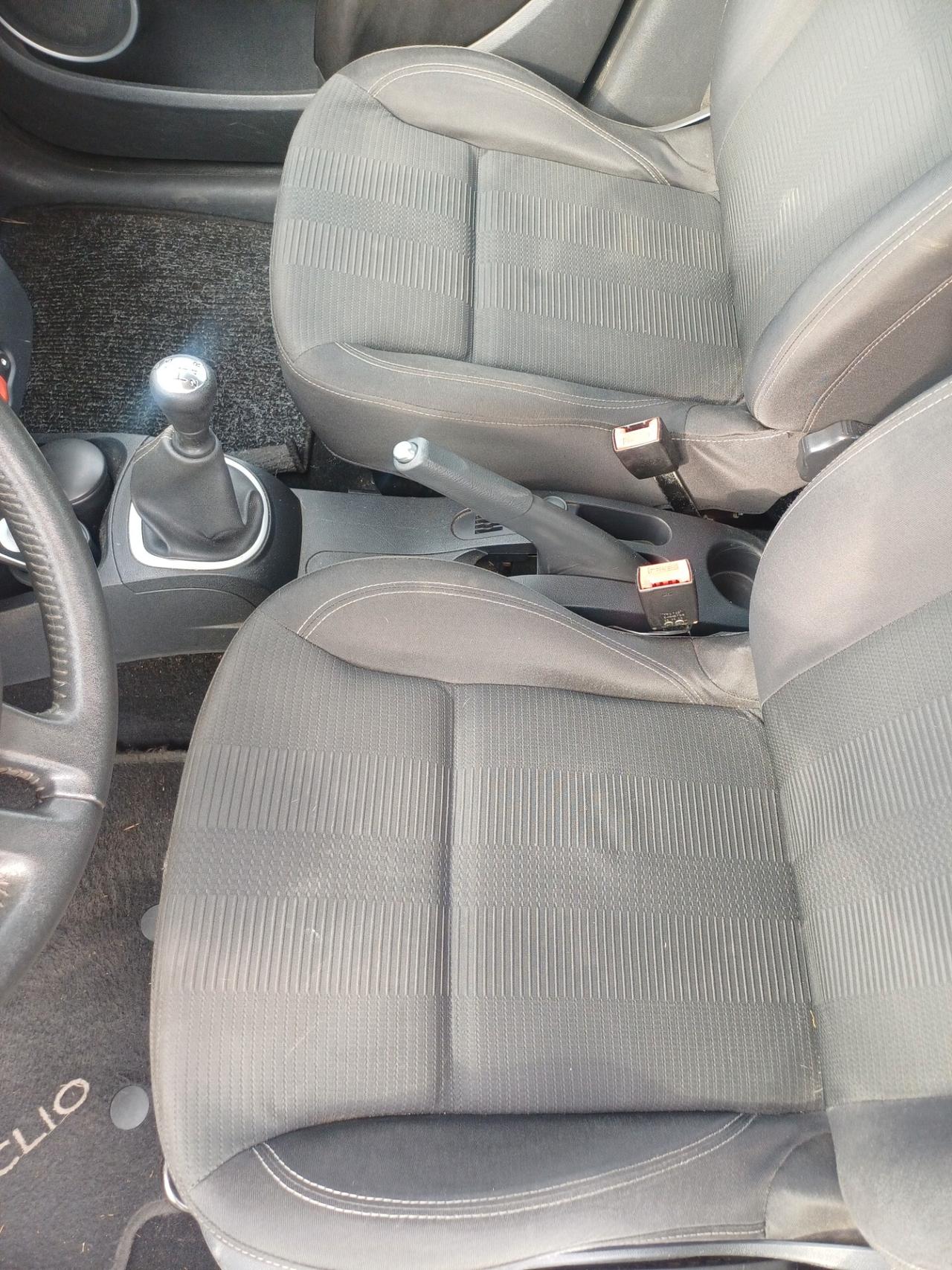 Renault Clio 1.2 16V 5 porte GPL Dynamique
