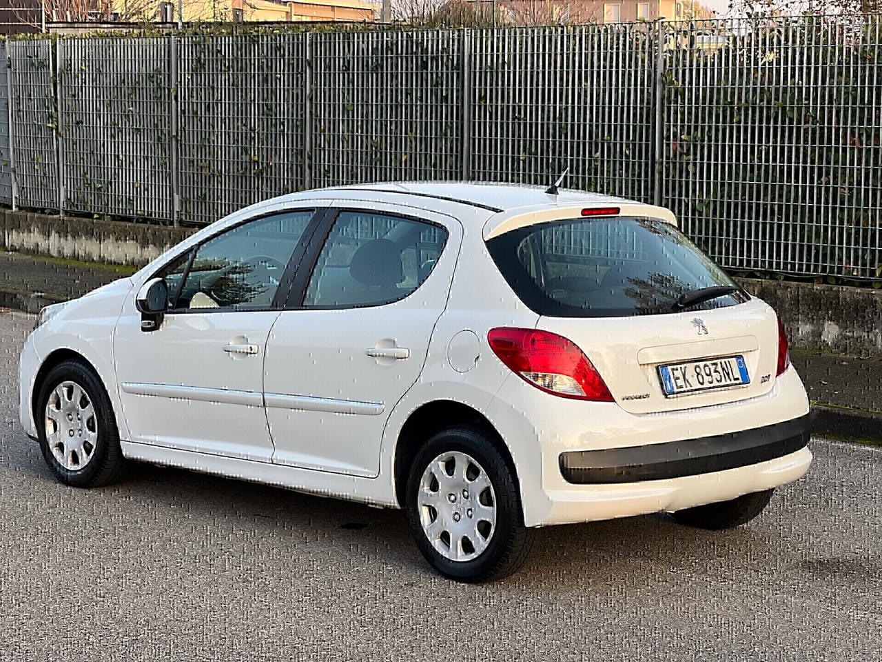 Peugeot 207 1.4 Benzina Ok Neopatentati