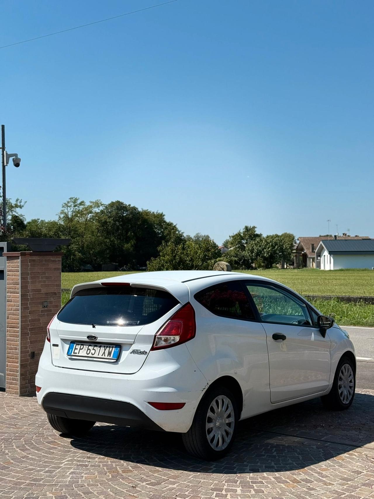 Ford Fiesta 1.5 TDCi 75CV 3 porte Van Entry
