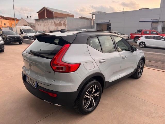 Volvo XC40 2.0 D4 AWD Geartronic R-design