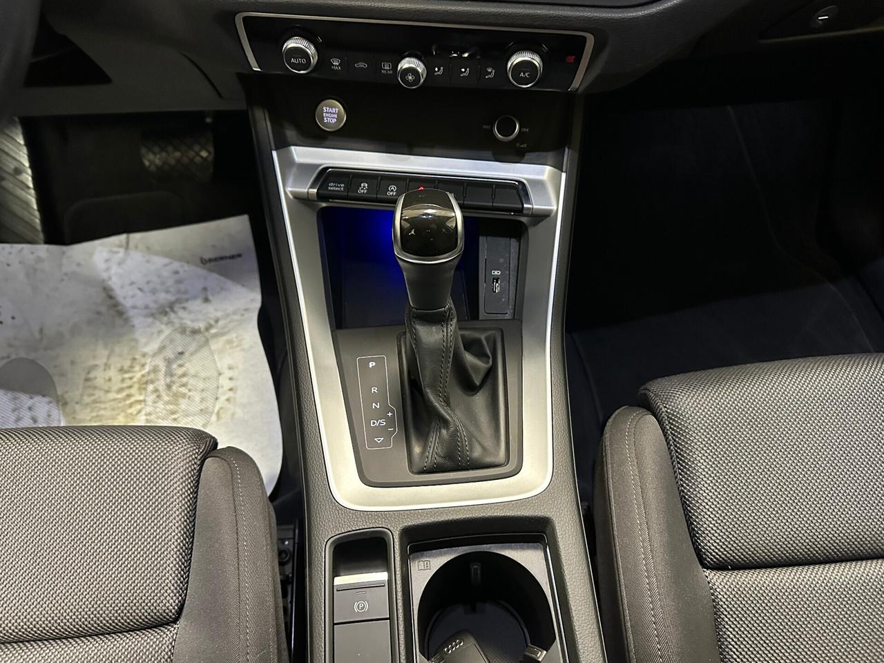 Audi Q3 SPB 35 TDI S tronic 150 CV Business Plus - 2019