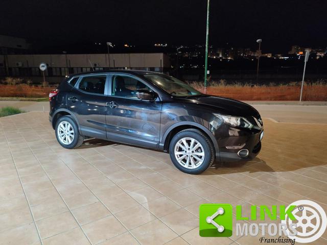 NISSAN Qashqai 1.5 dCi N-Connecta