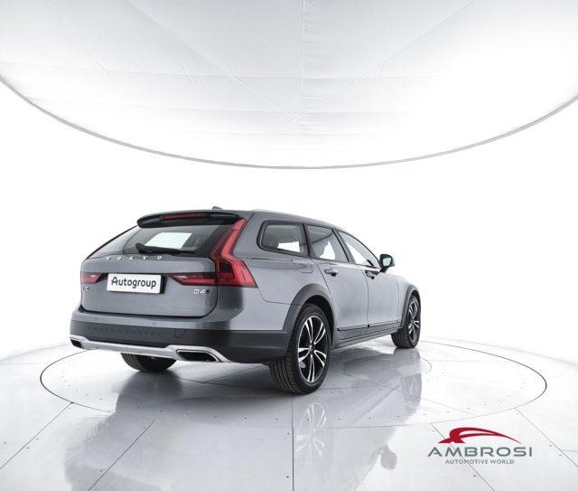 VOLVO V90 Cross Country D4 AWD Geartronic Pro