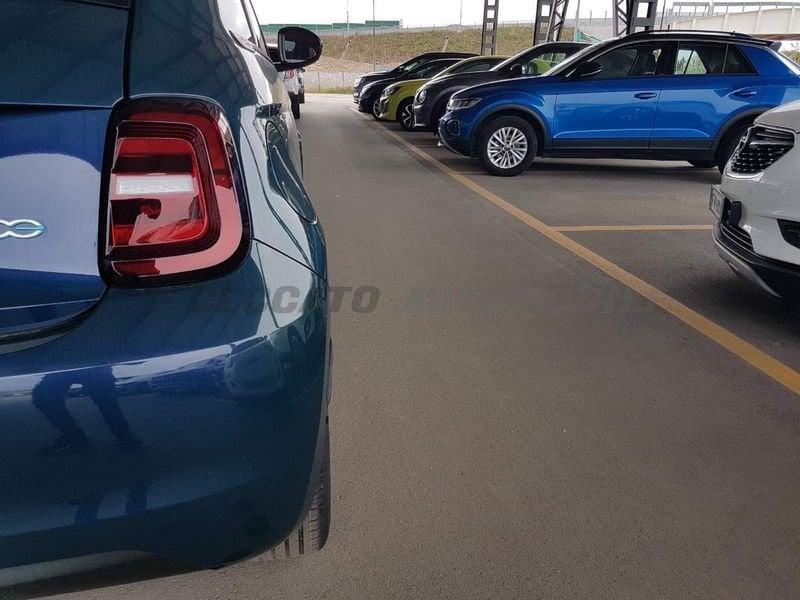 FIAT 500e 500e 42 kWh