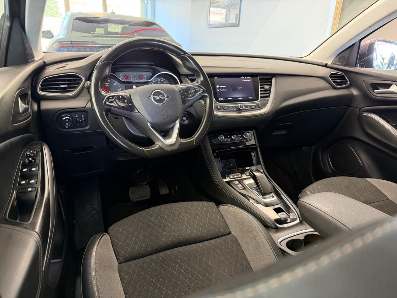 Opel Grandland X 1.6 Hybrid Plug-in aut. AWD Elegance 300CV
