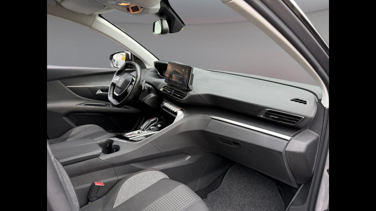 PEUGEOT 3008 II - 3008 1.5 bluehdi Active s&s 130cv eat8