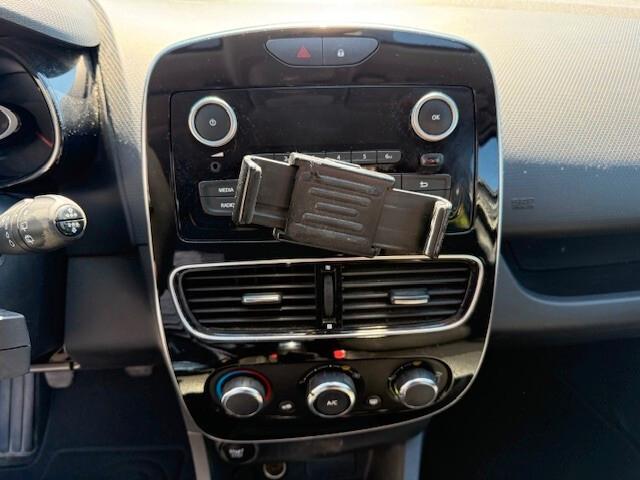 Renault Clio 1.2 75CV 5 porte Life