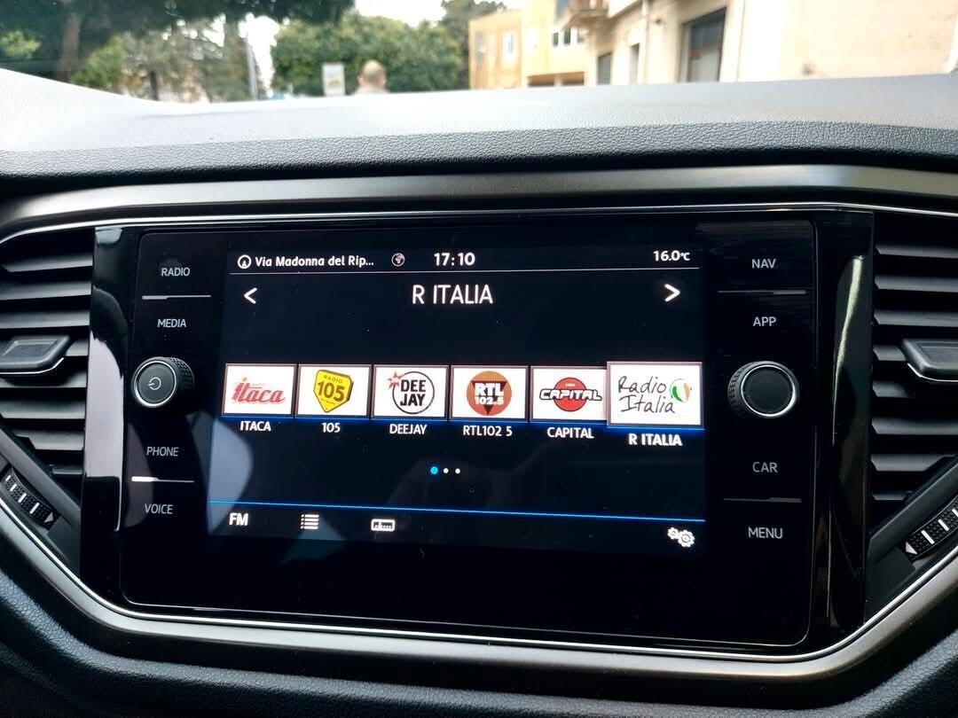 Volkswagen T-Roc 1.6 TDI SCR Business Navi