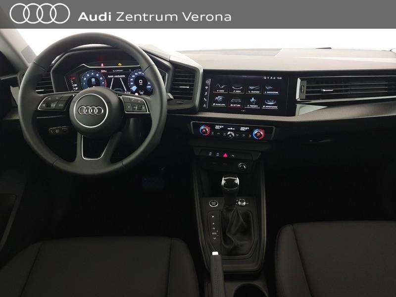 Allstreet 30TFSI 116CV S tronic Identity Contrast