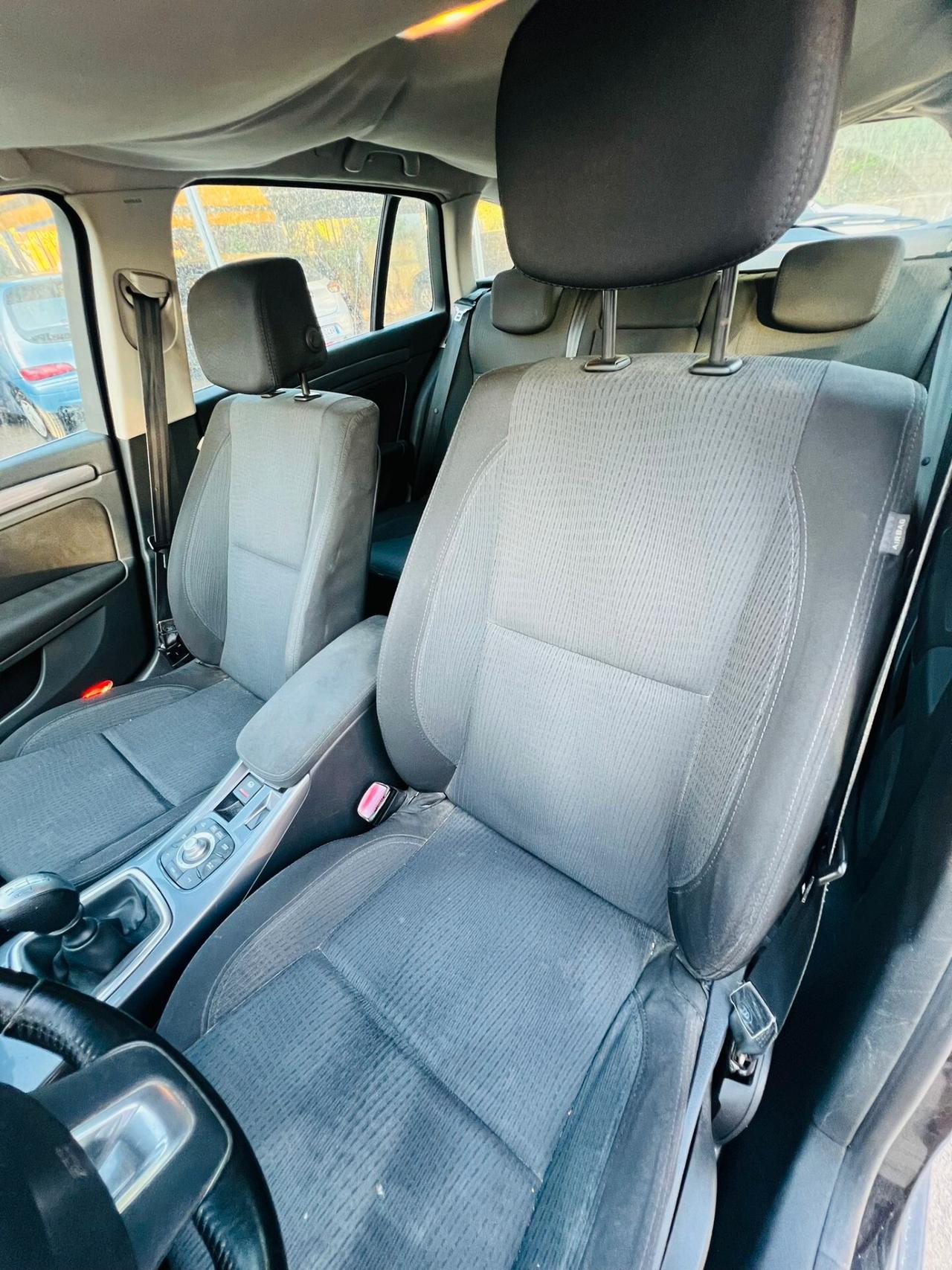 Renault Laguna 2.0 dCi 150CV SporTour Nav