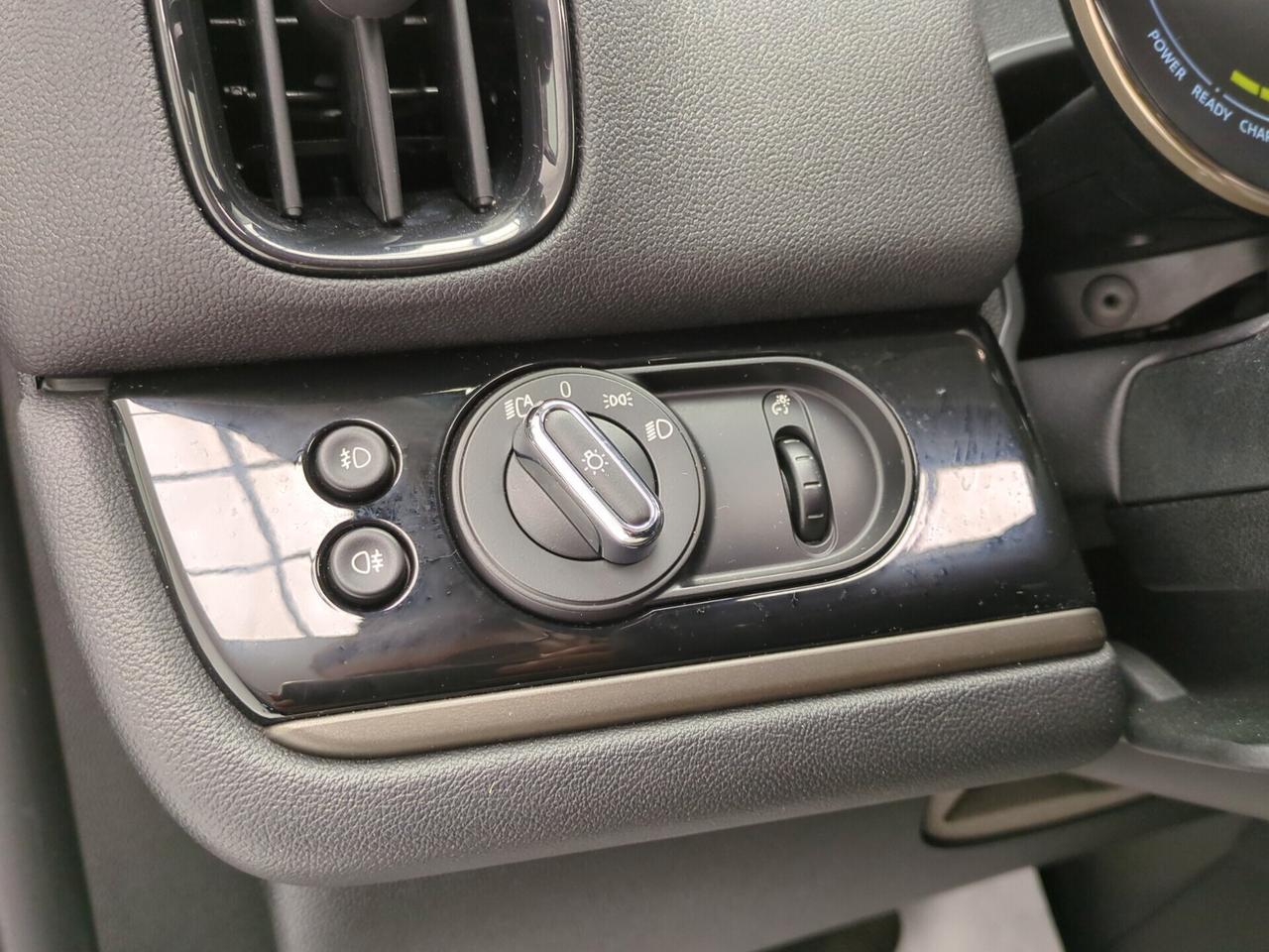 Mini Cooper Countryman 1.5 SE ALL4 Automatica