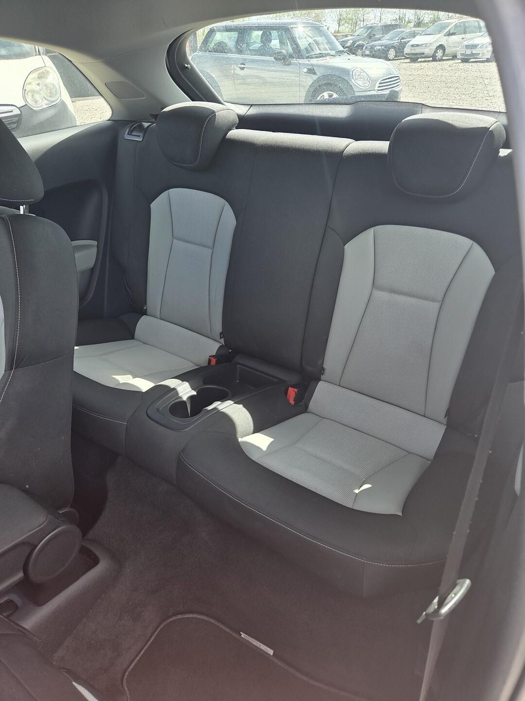 AUDI A1 1.6TDI 90CV