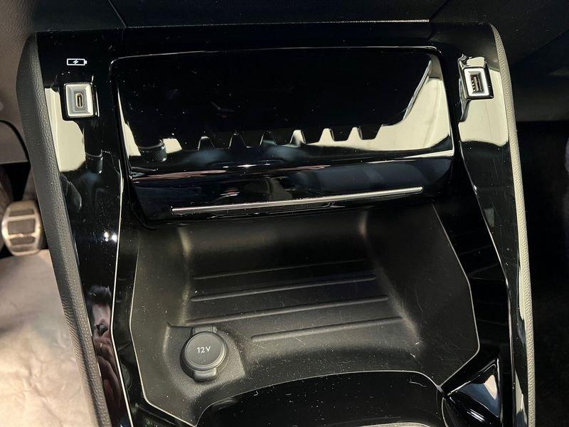 Peugeot 2008 2008 1.5 bluehdi GT s&s 110cv