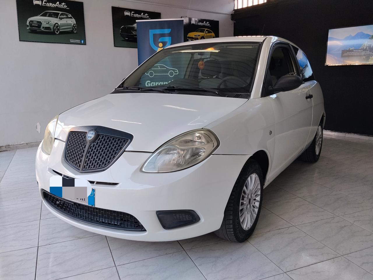 Lancia Ypsilon 1.4 benz/GPL CON GARANZIA