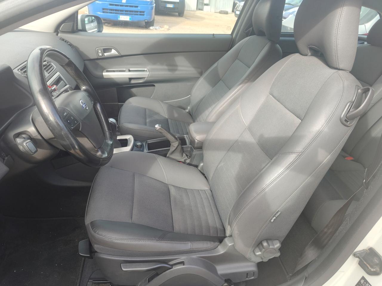 Volvo C30 1.6d momentum