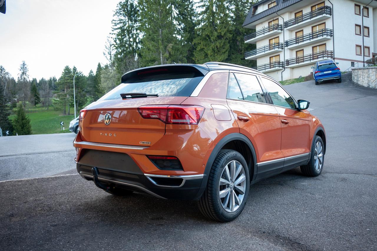 Volkswagen T-Roc 2.0 TDI 4mot MANUALE - GANCIO