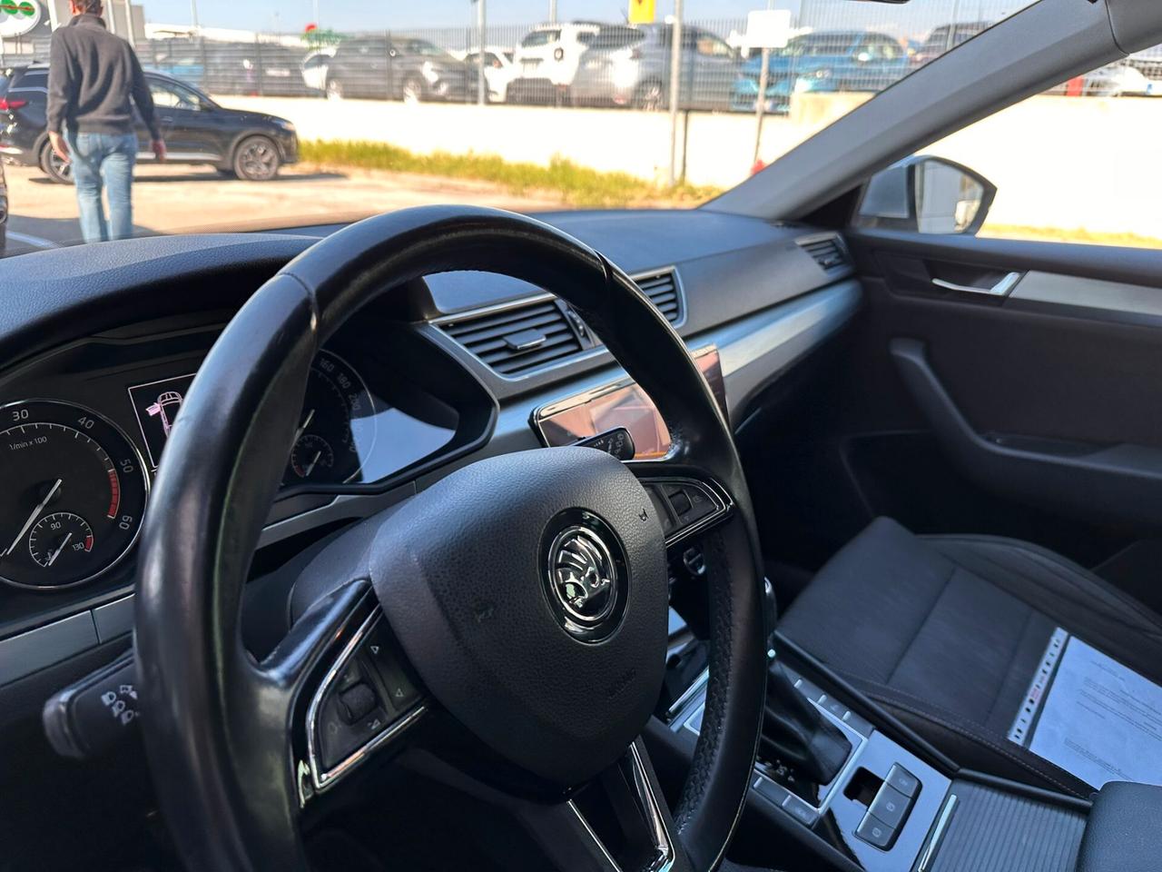 Skoda Superb 1.6 TDI Wagon Executive