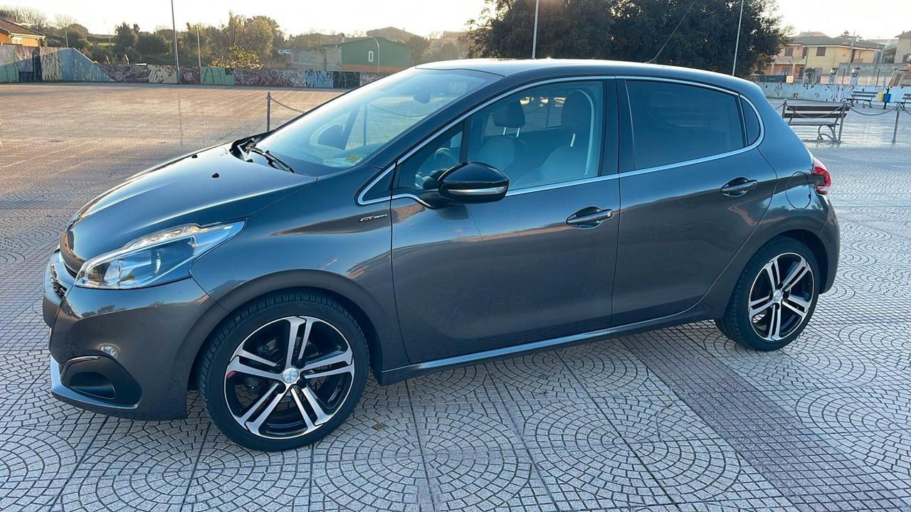 Peugeot 208 GT Line