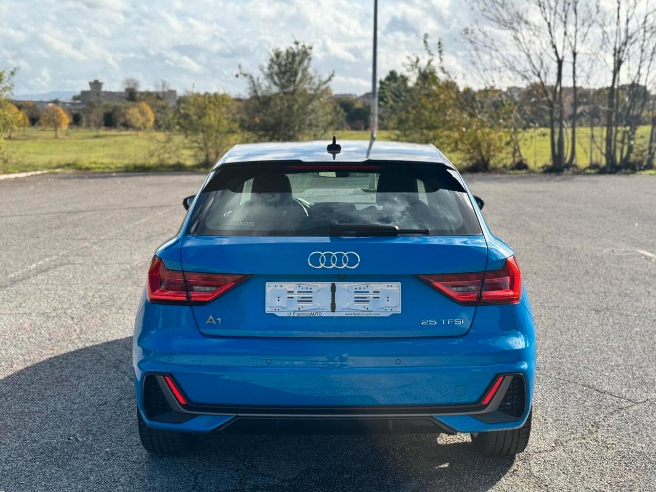 Audi A1 25tfsi S-Line -NESSUN OBBLIGO DI FINANZIAMENTO-