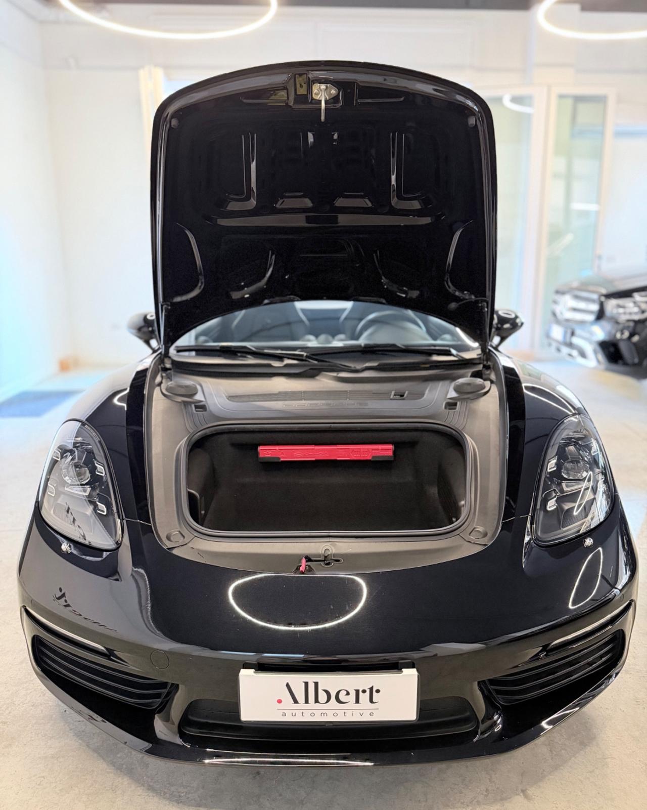 Porsche 718 Spyder Cayman 2.0