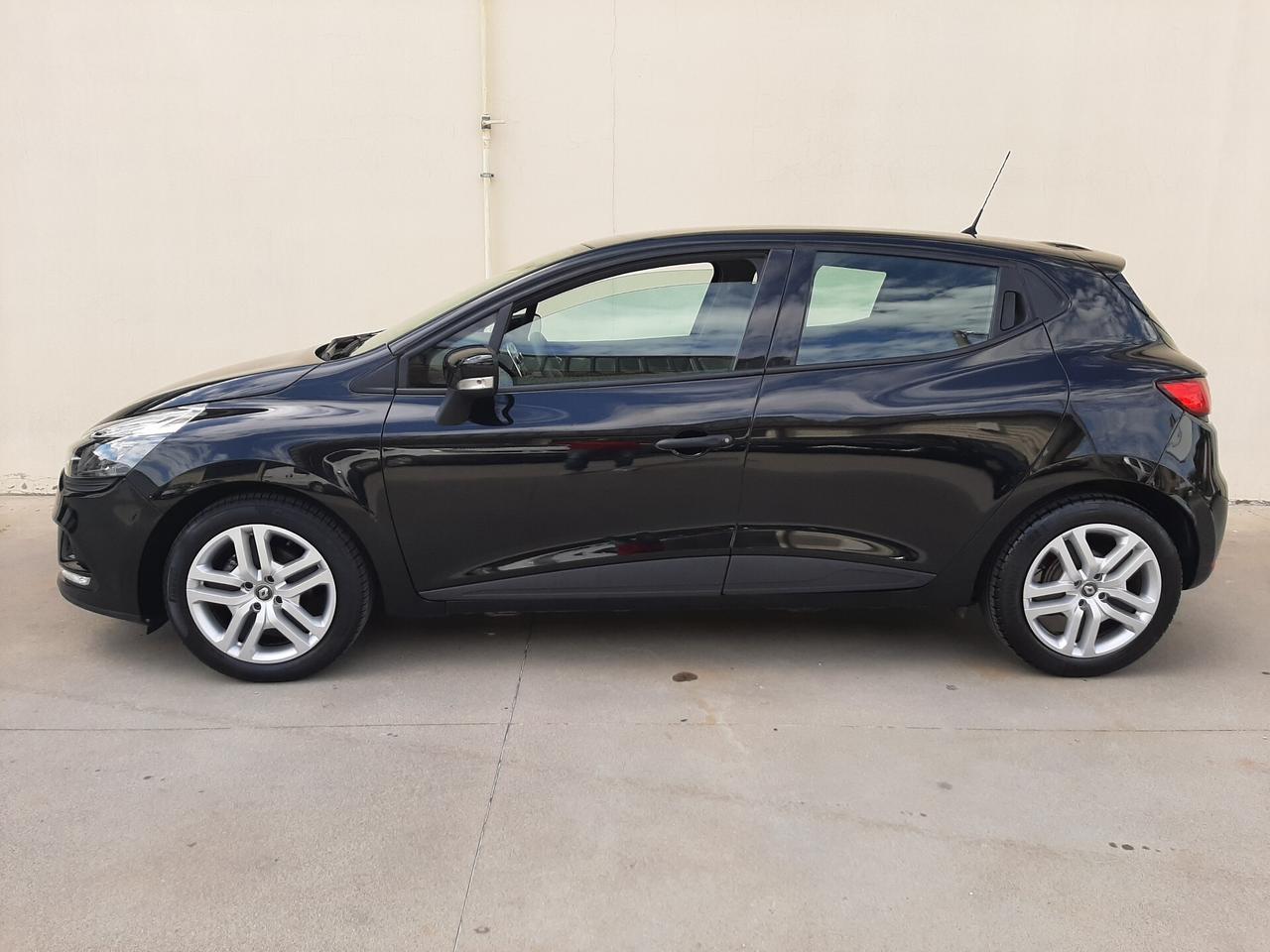 Renault Clio TCe 12V 75 CV 5p Generation