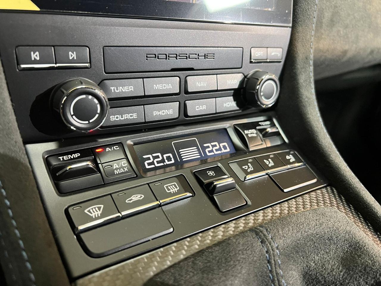Porsche Cayman 718 4.0 GT4 RS pdk (718)