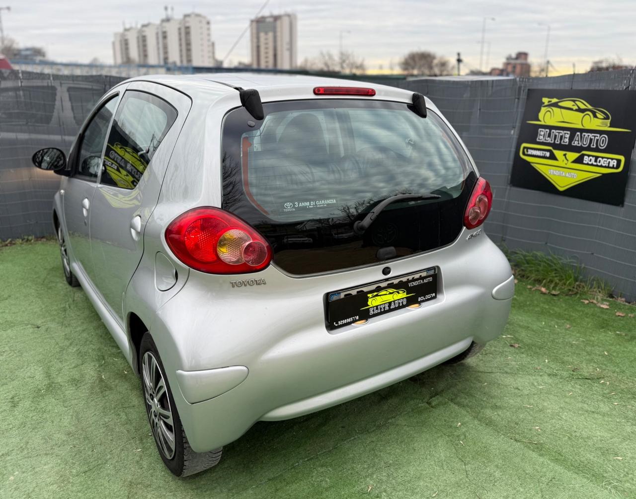 Toyota AYGO 1.0 BENZINA 5 PORTE UNICOPROPRIETARIO