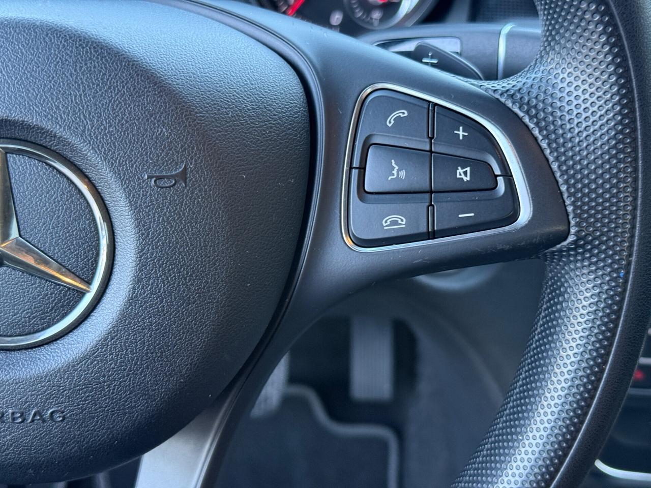 Mercedes-benz CLA 180 Automatico, Sport