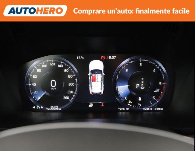 VOLVO XC60 B4 (d) AWD Geartronic R-design