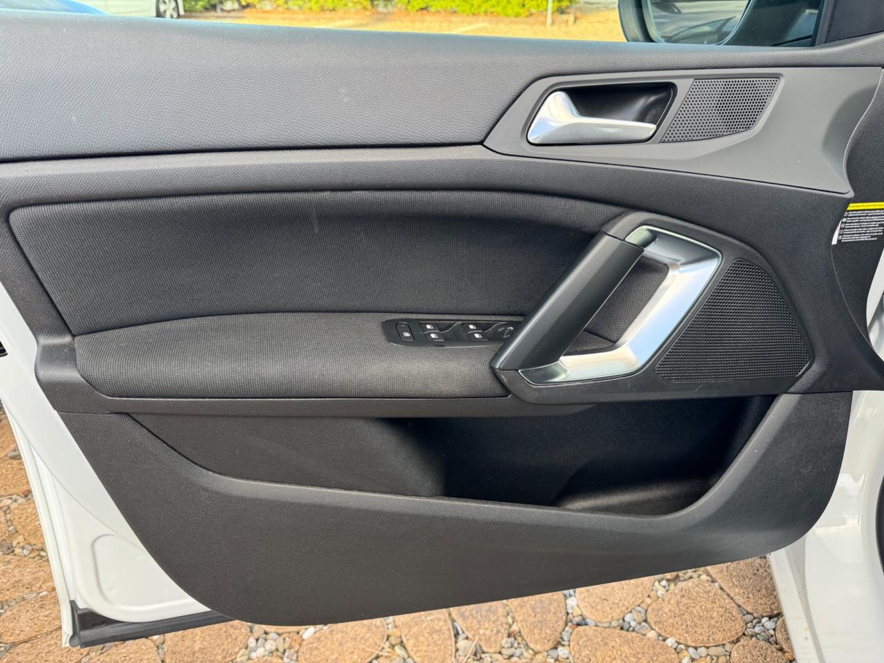 Peugeot 308 BlueHDi 130 S&S SW Allure