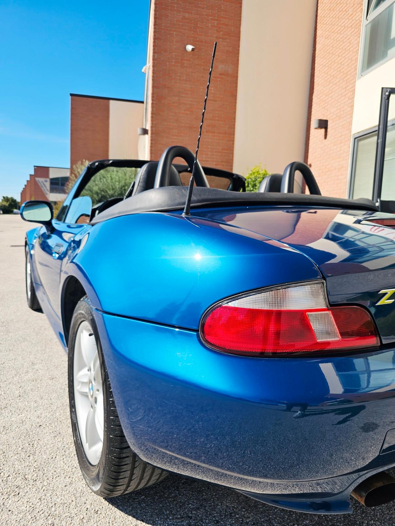 Bmw Z3 1.9 cat Roadster 25.000 km Asi con Crs
