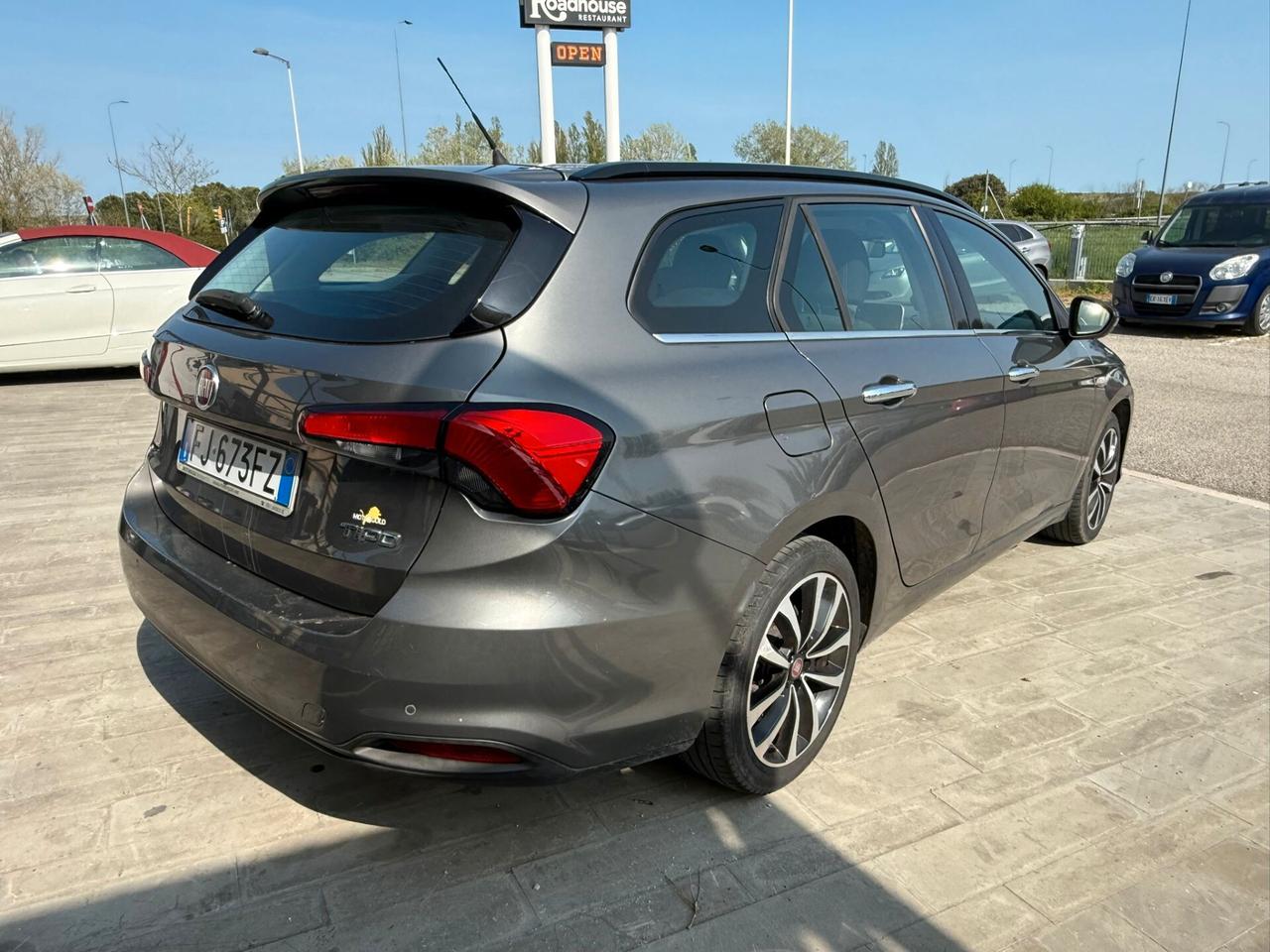 Fiat Tipo 1.6 Mjt S&S SW Lounge