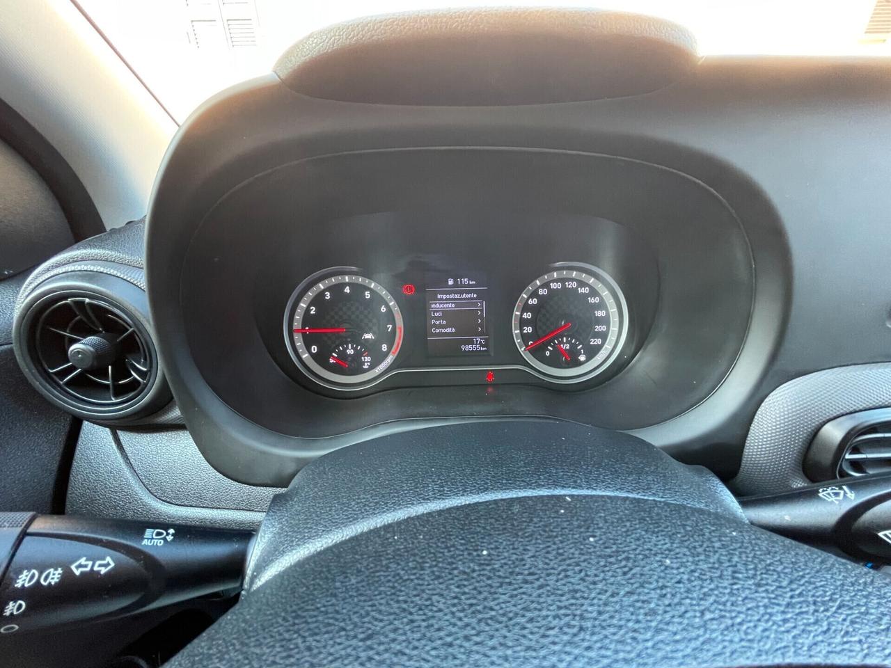 Hyundai i10 1.0 MPI Tech